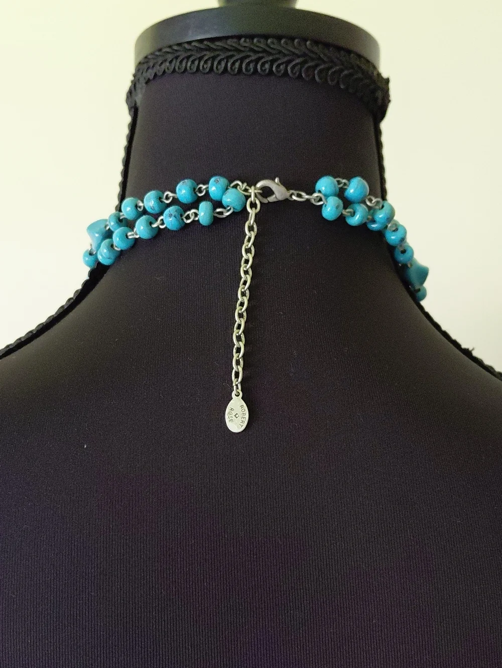 Robert Rose Turquoise Blue Double-Layer Beaded Necklace with Floral Medallion - Picture 2 of 3